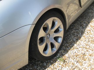 /photos/12350/7946f9c5-369d-86f3-3e72-095aec321973_i320x240.jpg