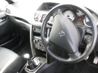 /photos/12350/c3a7c7ca-0b9a-7288-ae4c-e06c78c71ea8_i320x240.jpg